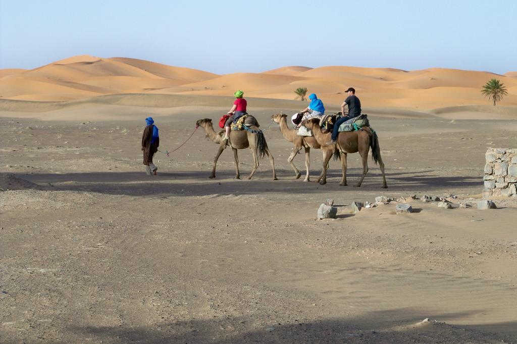 Kasbah Tamariste Bed & Breakfast Merzouga Exterior photo